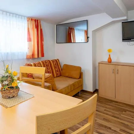 Gaestehaus Sahin Apartament Bartholomäberg