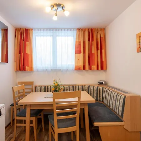 Gaestehaus Sahin Apartament Bartholomäberg